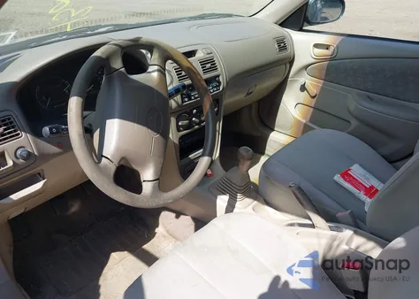 1998 Toyota Corolla Ve from USA, damaged, VIN 2T1BR12E5WC058410